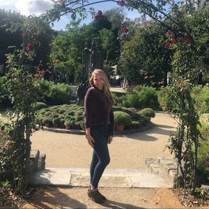 Meet your Posher, Cassie